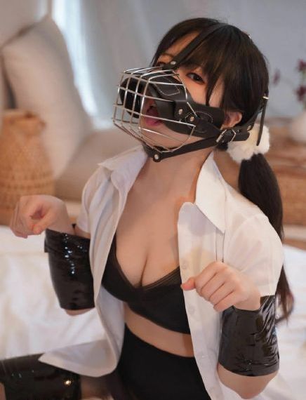 男男久久_BD韩语超清免费观看